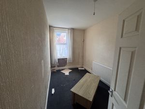 Photo 5- click for photo gallery